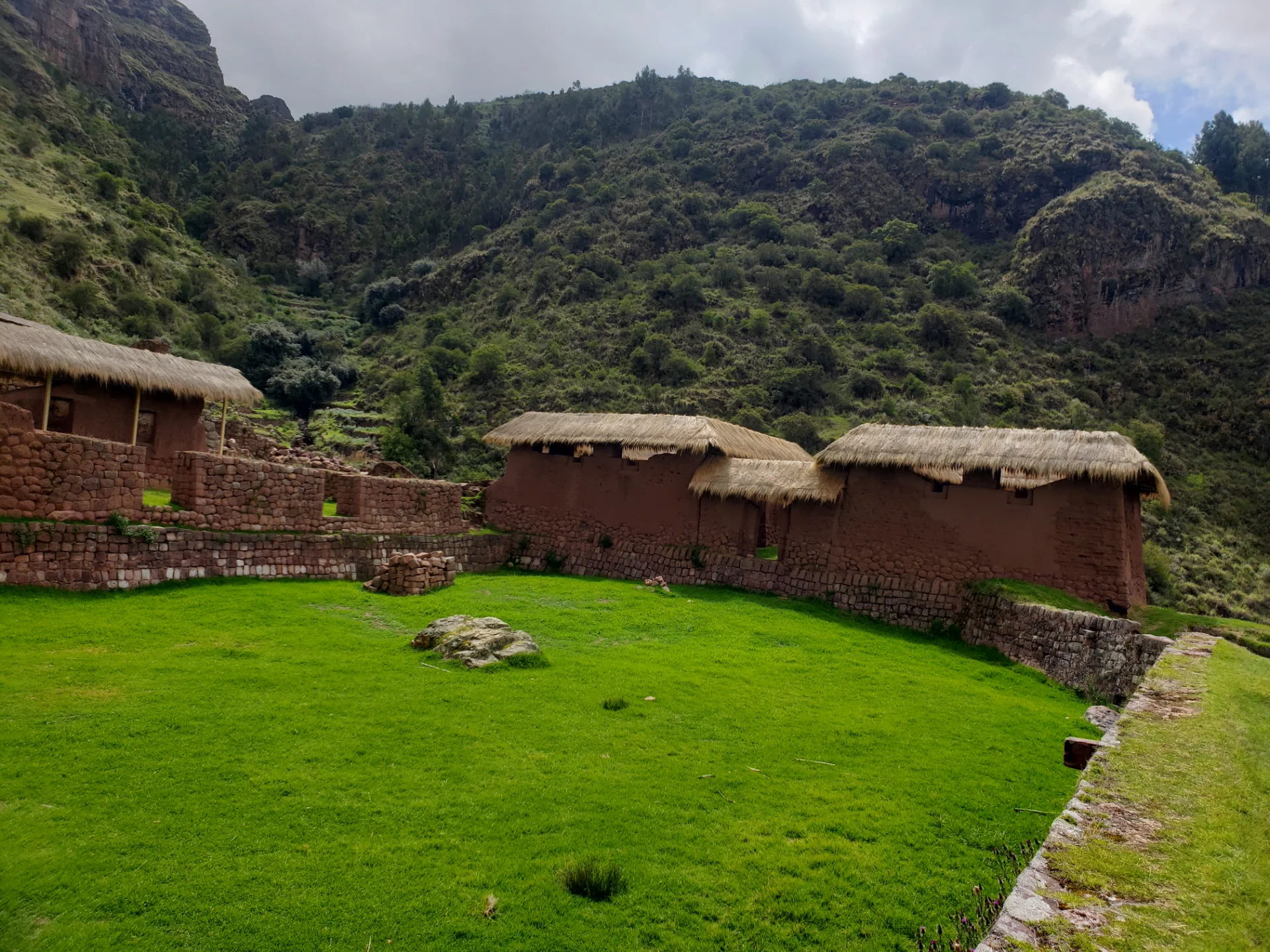 Huchuy Qosqo and Inca Trail tour from Cusco, Peru