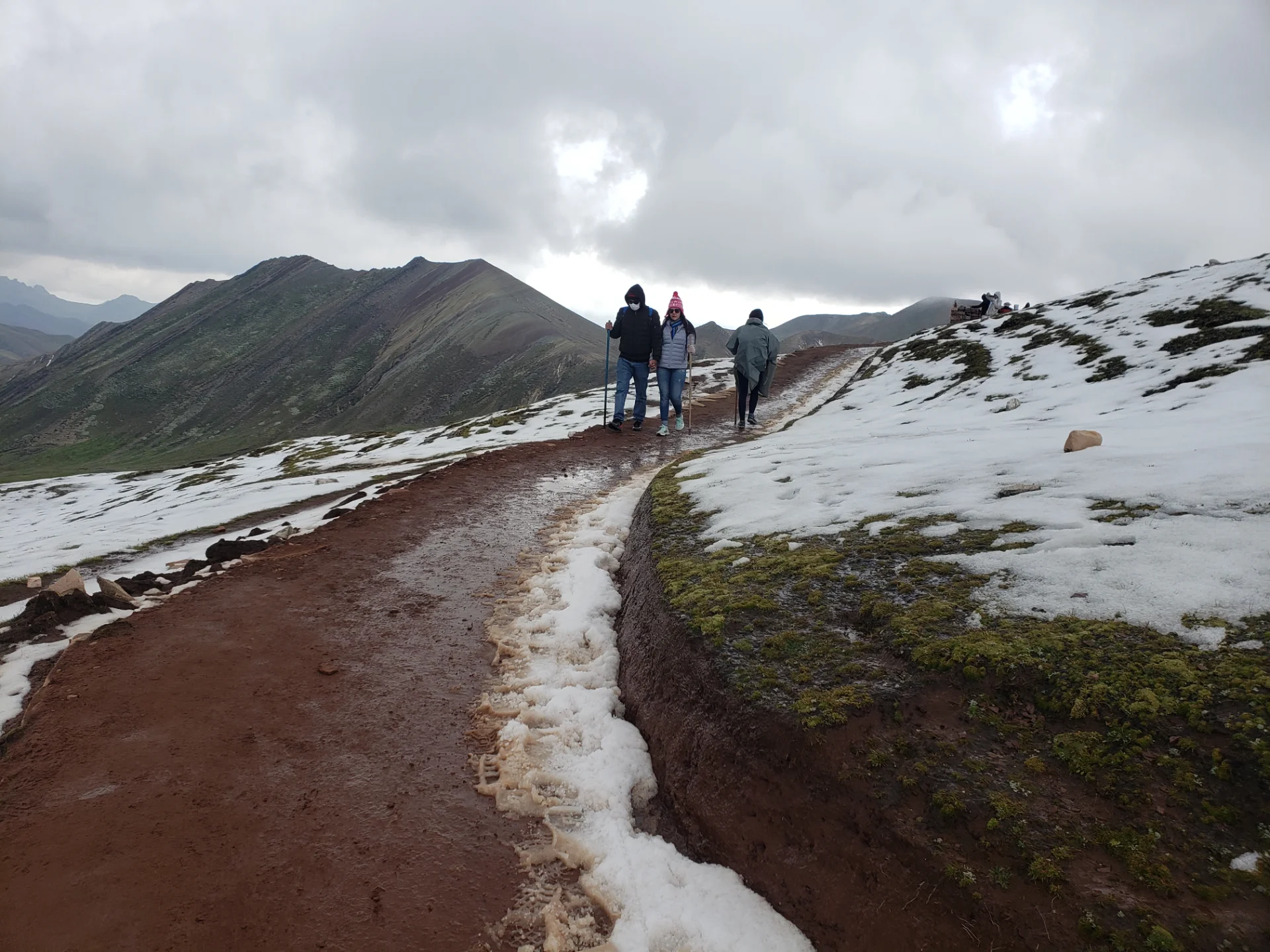 Palcoyo Rainbow Mountain Full Day Tour from Cusco - on the tour route