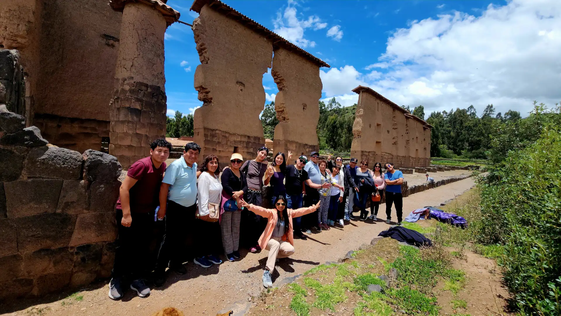 Small group hiking Rainbow Mountain Vinicunca with an INKANET ADVENTURE guide